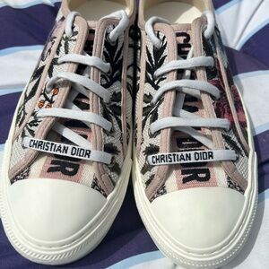 Authentic Christian Dior Walk'n'Dior Sneaker